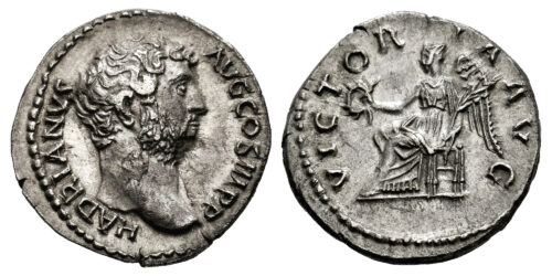 ADRIANO (DENARIO) 136 d.C.